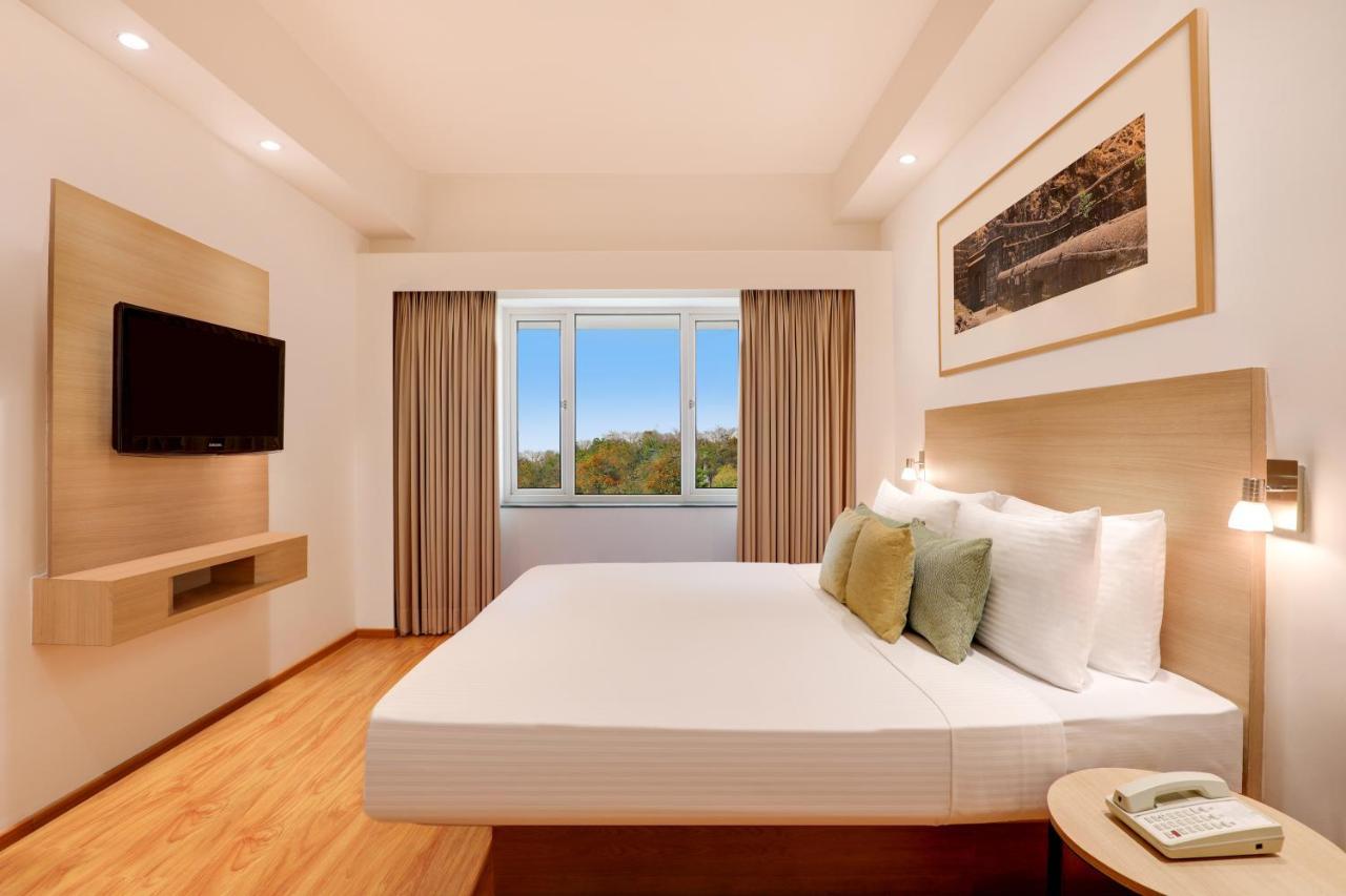 Lemon Tree Hotel Hinjewadi Pune Hinjawadi Eksteriør bilde