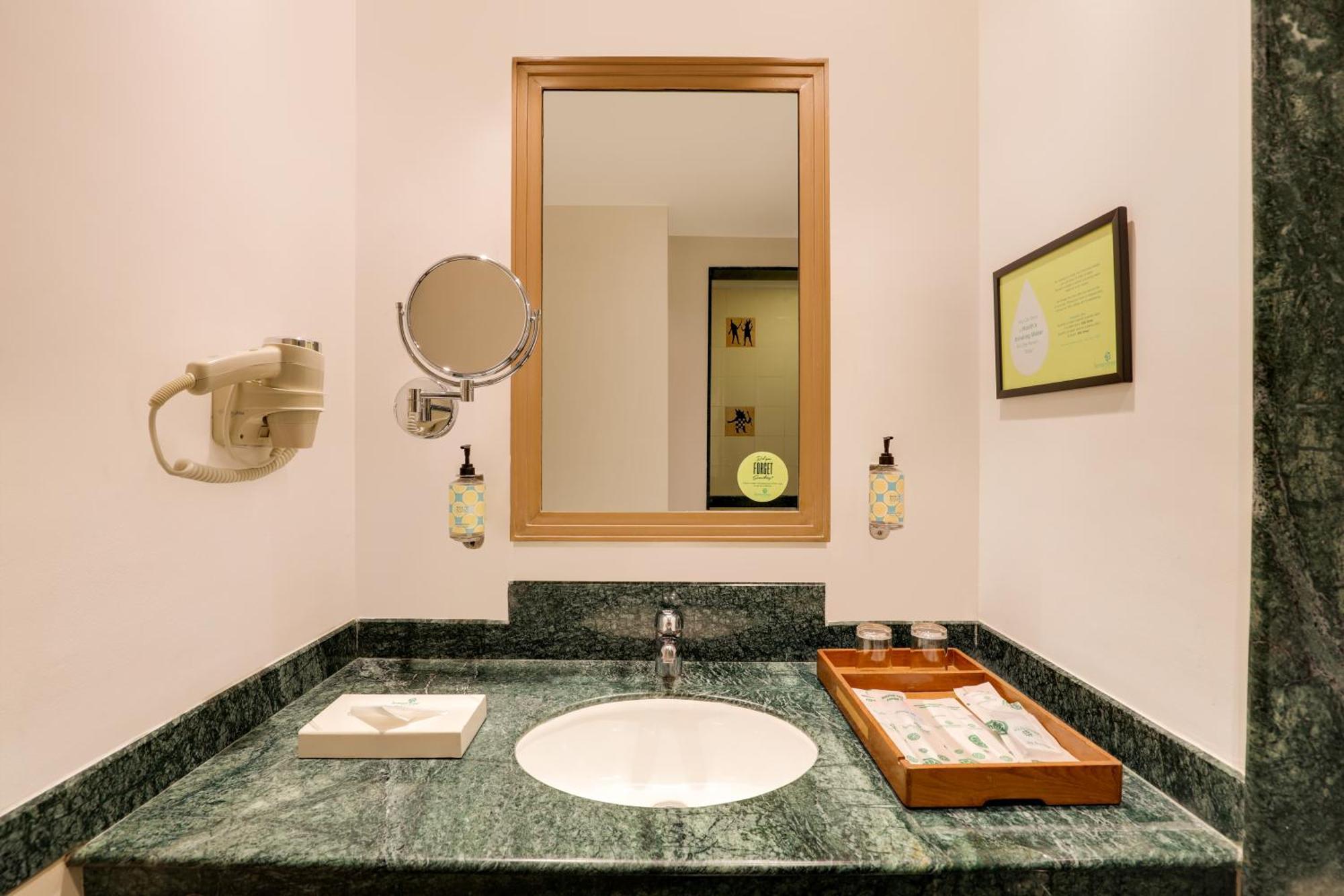 Lemon Tree Hotel Hinjewadi Pune Hinjawadi Eksteriør bilde